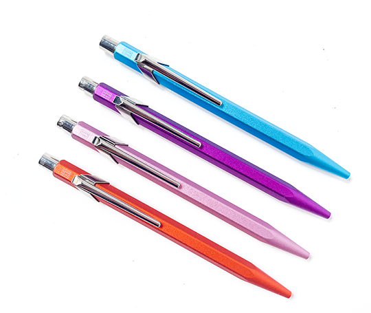 Caran d'Ache - Stylo-bille Colormat-X - Rose