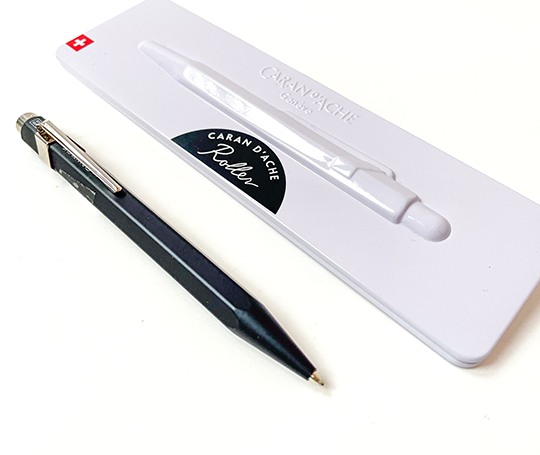 Caran d'Ache - Roller 849 - Noir