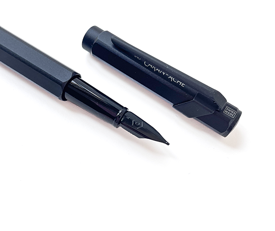 Caran d'Ache - 849 stylo-plume Black Code
