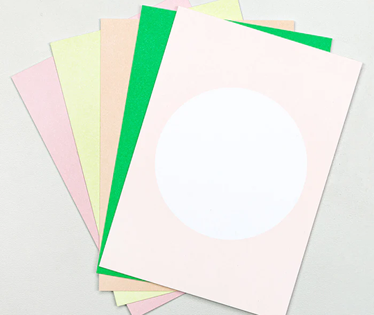 Ensemble de 5 cartons A6 colorés