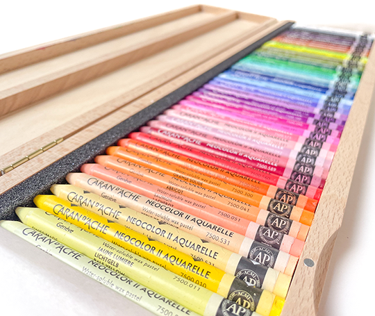 Caran d'Ache - Coffret en bois 50 pastels NEOCOLOR II Aquarelle