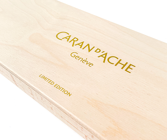 Caran d'Ache - Coffret en bois 50 pastels NEOCOLOR II Aquarelle