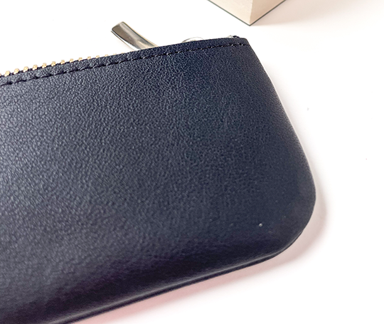 Plumier plat en cuir