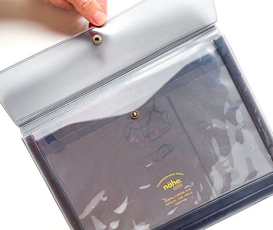 Pochette Nähe A5 - gris transparent