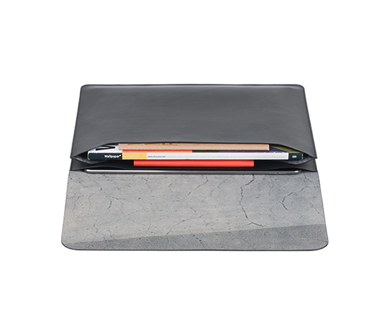 Pochette en cuir noir pour ordinateur - Noir