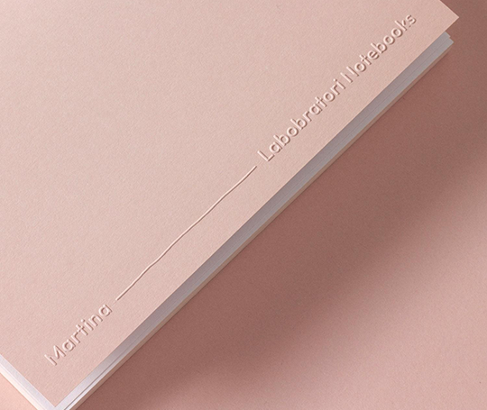 Carnet cousu main Martina à couverture gaufrée - Pink