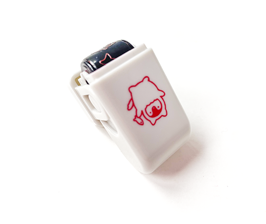 Cachet roulette - Pingouin costumé