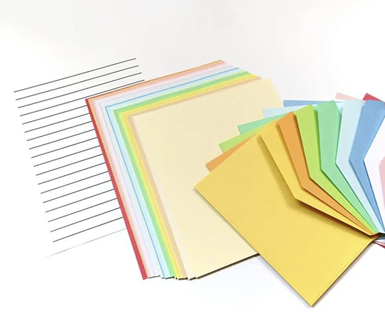 Set de papier à lettres multicolore