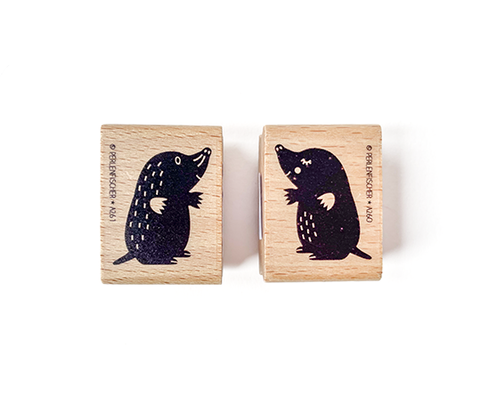 Cachet - Taupe aux yeux fermés