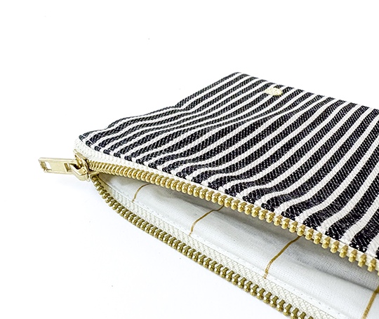 Pochette allongée en coton avec anse noire - Basile
