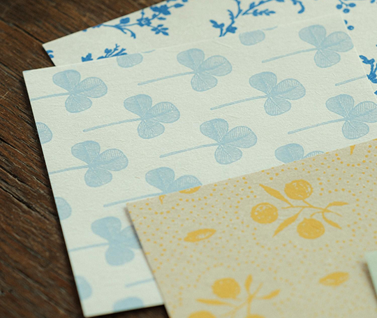 Petits papiers sérigraphiés Paper Kkuleomi
