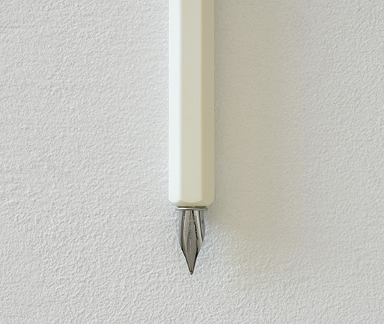 MD Paper dip pen plume