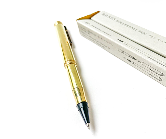 Traveler's Company - roller en laiton avec cartouche de stylo-plume