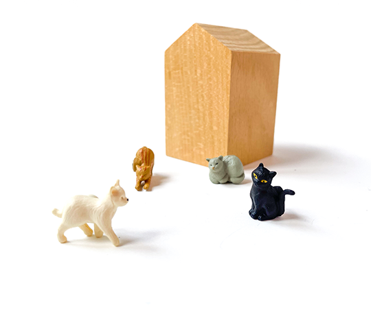 Midori - 4 mini aimants - Chats