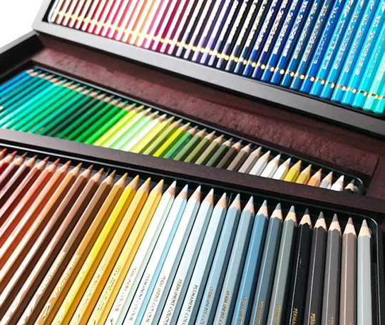 Caran d'Ache - Boîte de 120 crayons Supracolor (bois)