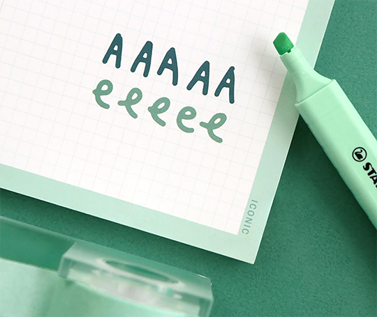 Set de 10 feuillets d'autocollants - alphabet