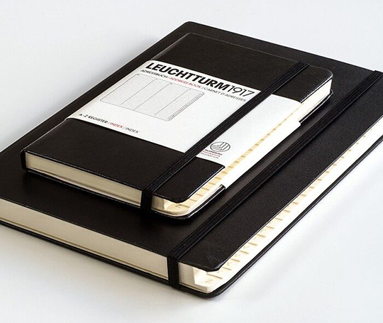 Leuchtturm carnet d'adresses A6 - Forest Green