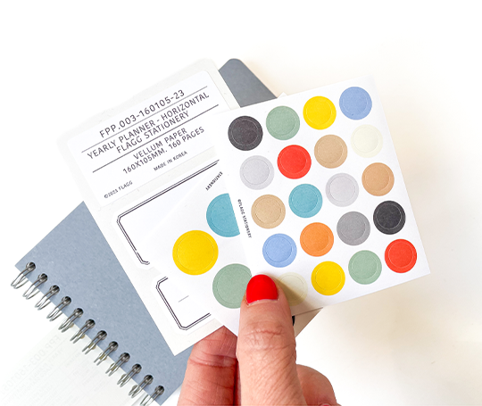 Planner non-daté avec vues mensuelles et hebdomadaires
