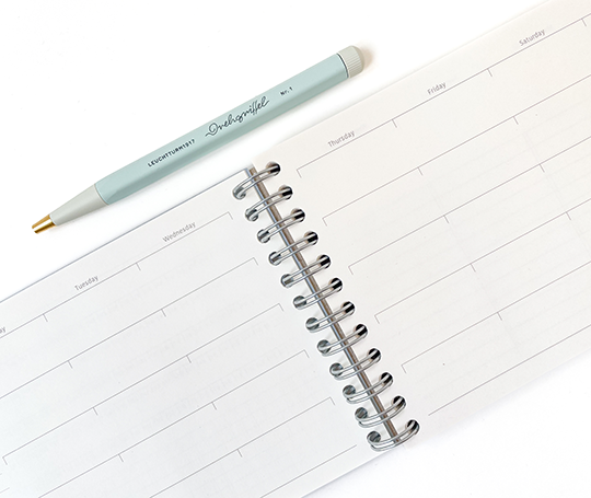 Planner non-daté avec vues mensuelles et hebdomadaires