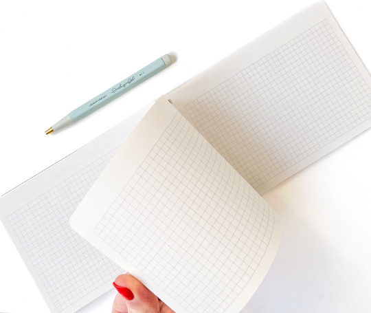 Planner non-daté avec vues mensuelles et hebdomadaires