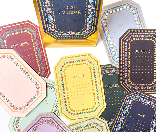 Rifle Paper Co. - Calendrier de bureau 2026 en laiton Wildwood