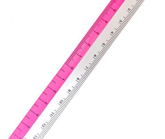 Règle en aluminium de 15 cm
