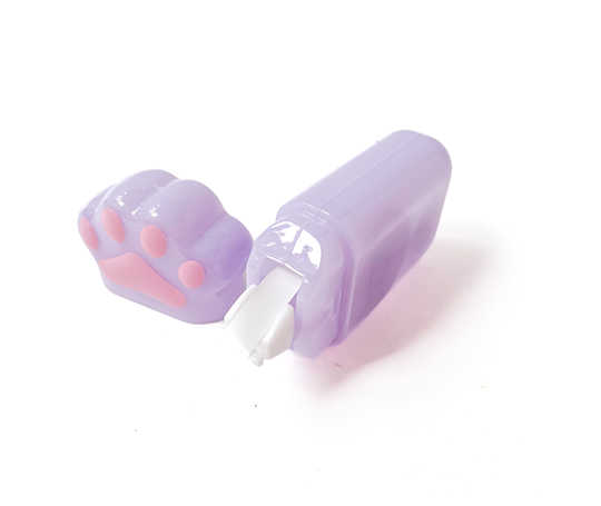 Tape correcteur en forme de patte de chat