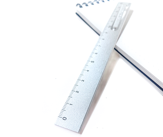 Règle à clip et coupe-papier 15 cm