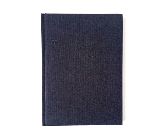 Review book toilé