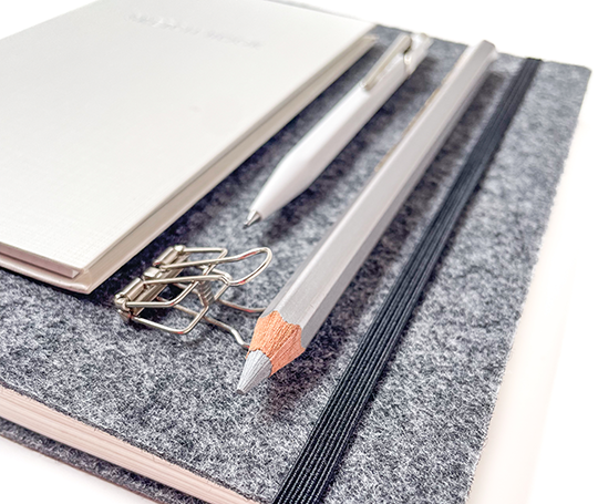 Petit carnet à couverture rigide Sketch Book