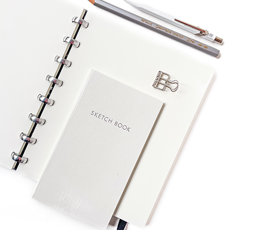 Petit carnet à couverture rigide Sketch Book
