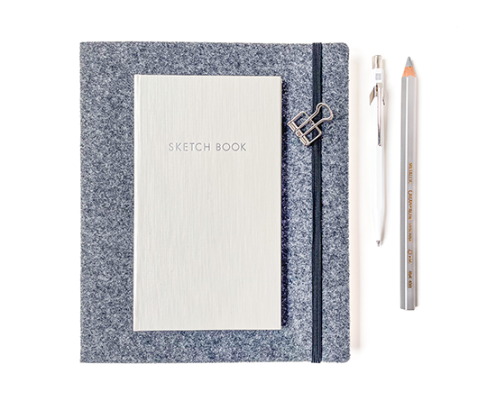 Petit carnet à couverture rigide Sketch Book