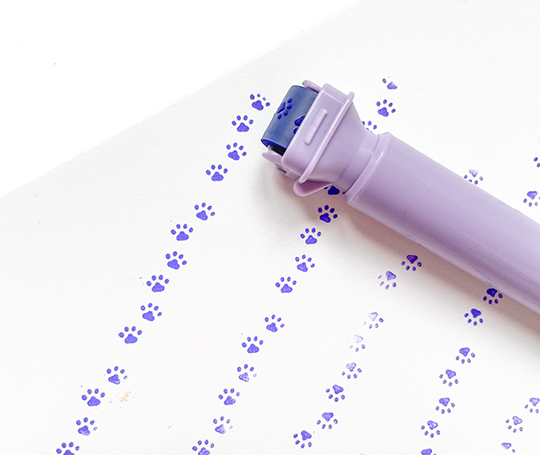 Stylo-cachet et feutre 0.5