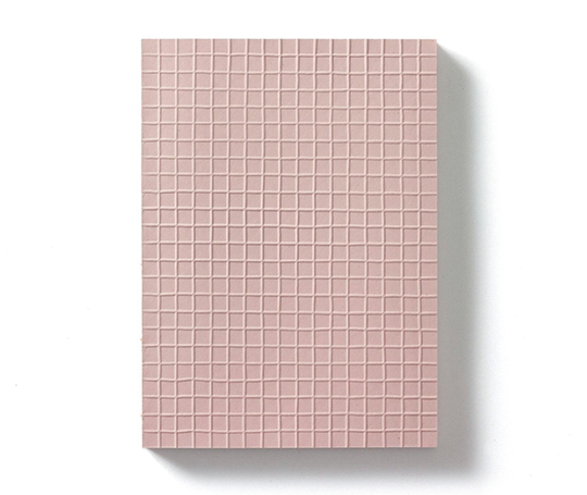 Carnet cousu main Martina à couverture gaufrée - Pink