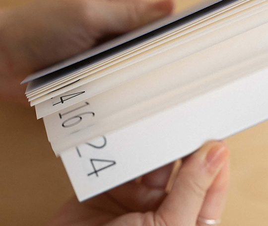 Carnet Finger Paper avec pages numérotées de 1 à 31 - Black