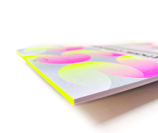 Calendrier d'anniversaires imprimé en risographie