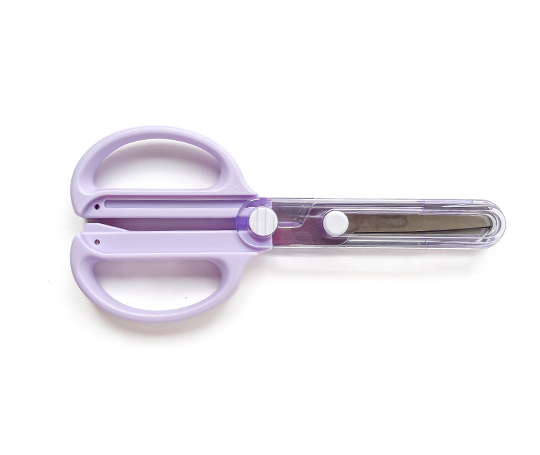 Ciseaux à bouts ronds avec fourreau de protection