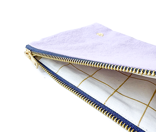 Pochette allongée en coton avec anse pétrole - Lilas Ananas