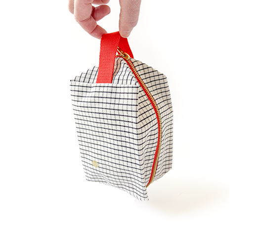 Trousse Cube - Stylo rouge