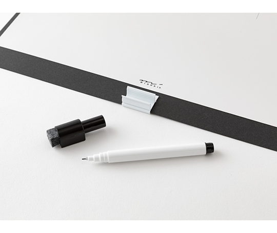 Midori - Calendrier 2027 avec tableau blanc - noir&blanc