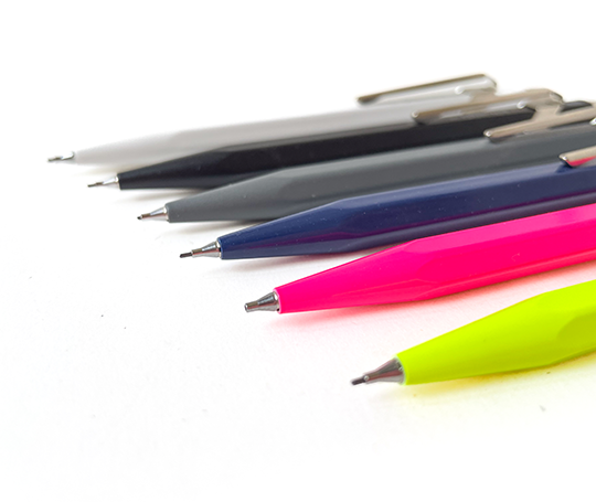 Caran d'Ache - 844 porte-mine 0,7 mm - Fluo Line Rose