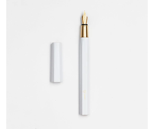 Ystudio stylo-plume en résine